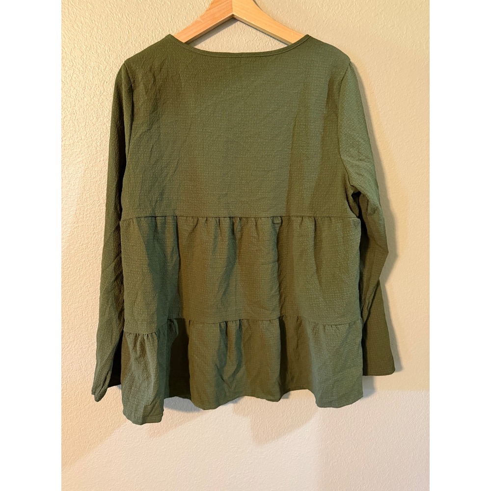 Emery Rose Women XL Olive Green Tiered Babydoll Long Sleeve Textured Top Blouse - Picture 3 of 6